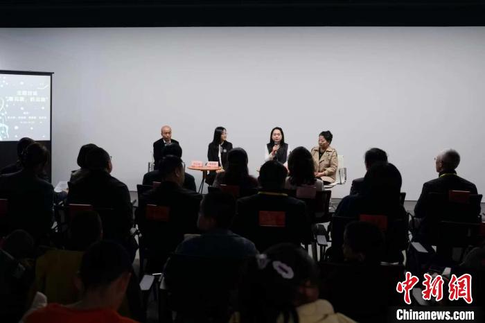 GAME STAR開戶：山西太原：“星星的孩子”用繪畫讓世界“看見我，聽見我”
